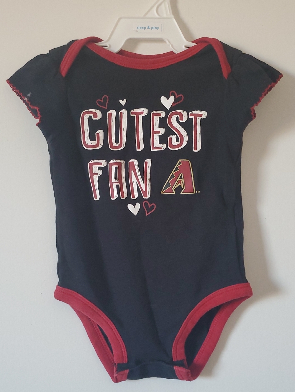 Az DiamondBacks 'Cutest Fan' Black & Red Baby Onesie Size 6-9 Months Short Sleev